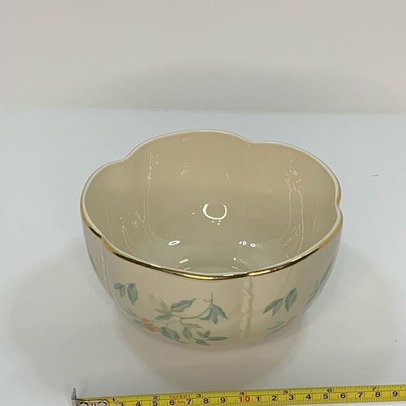 Lenox Morningside Cottage Serving Bowl NIB Cottagecore Gift - Picture 6 of 6